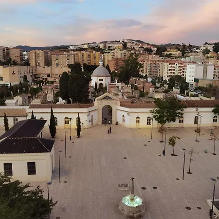 Apartman Prime Location - Stylish With Free Wifi, Free Parking, Steps From The Historic Center